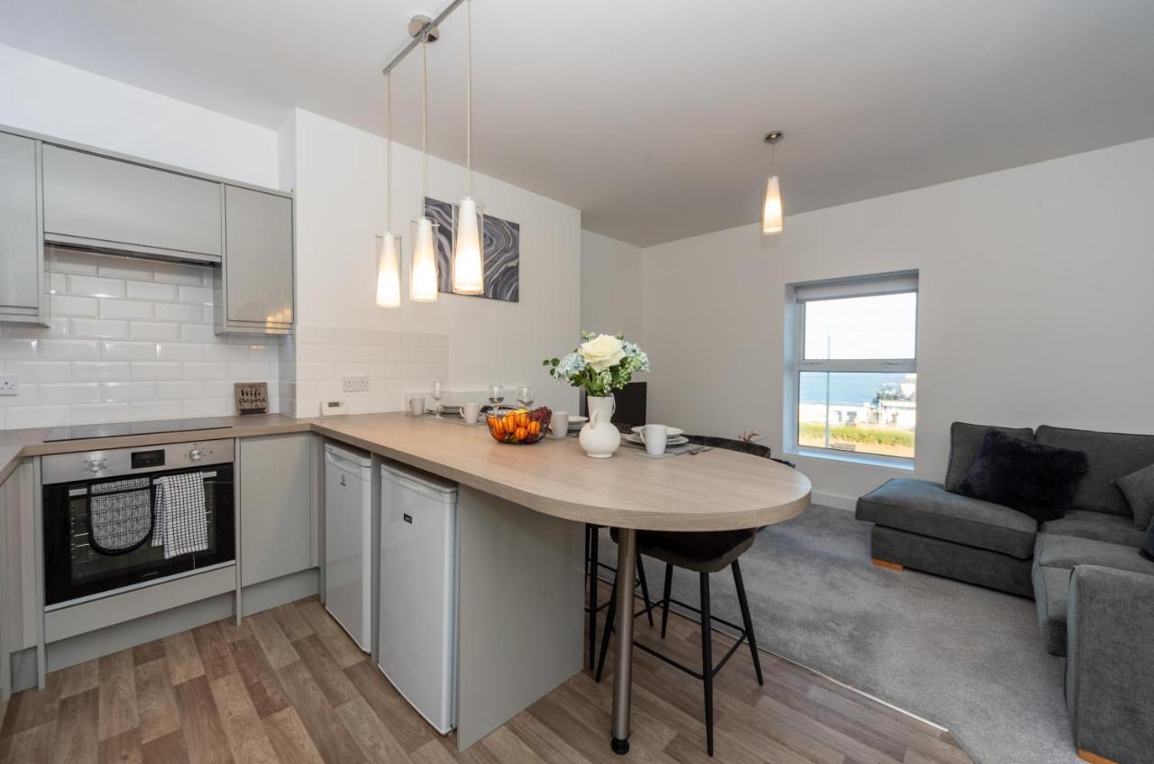 Sea Views Modern Two Bedroom Apartment Lowestoft Exterior foto